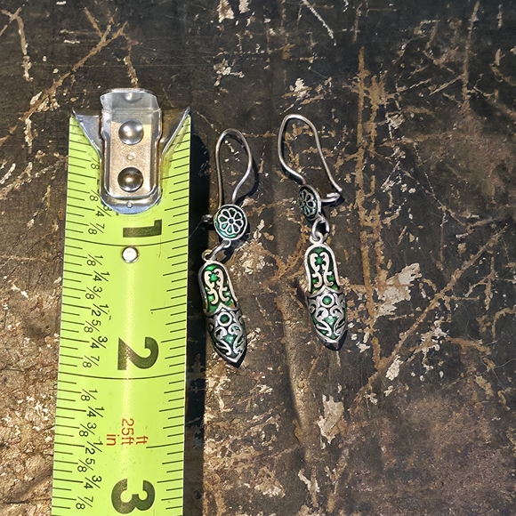 Vintage Green and Silver Earrings - Picture 5 of 9